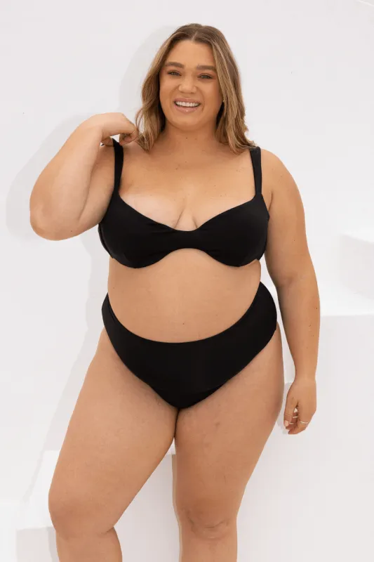 The Sweetheart Underwire Top - Matte Black sold by Londre Bodywear