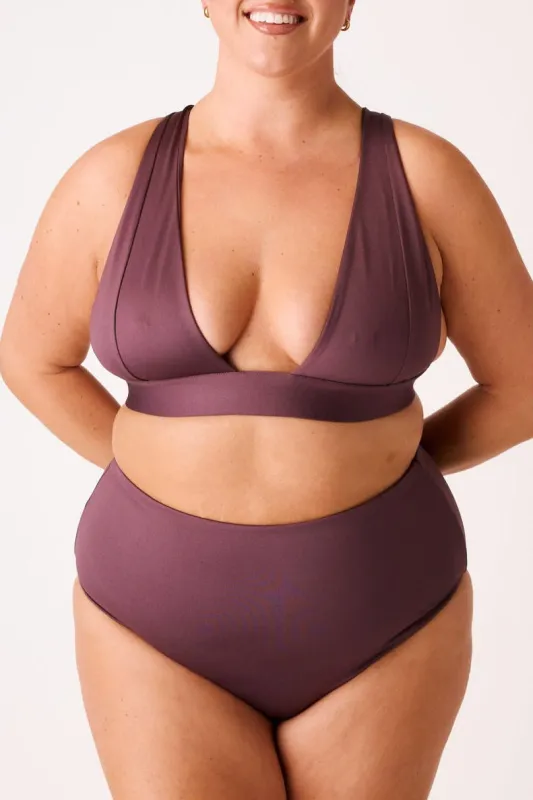 The High-Waisted Scrunch Bottoms - Fig sold by Londre Bodywear