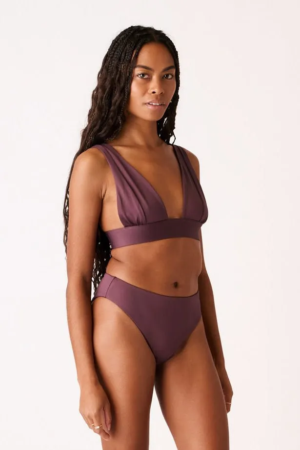 The High-Leg Scrunch Bottom - Fig sold by Londre Bodywear product image thumbnail 5