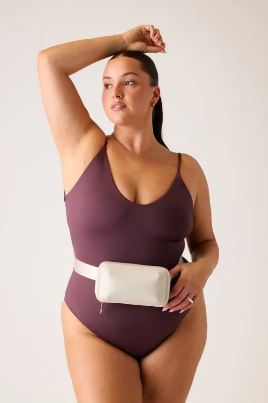 The Orea Waterproof Belt Bag - Moonstone sold by Londre Bodywear