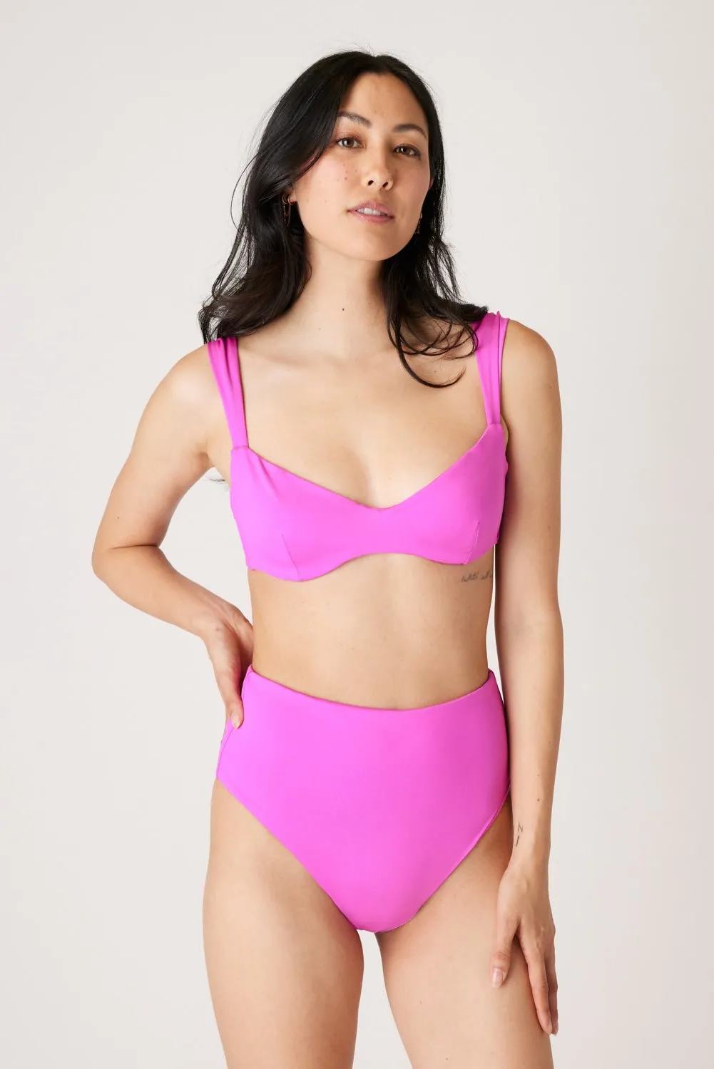 The Sweetheart Underwire Top - Fuchsia sold by Londre Bodywear product image thumbnail 4