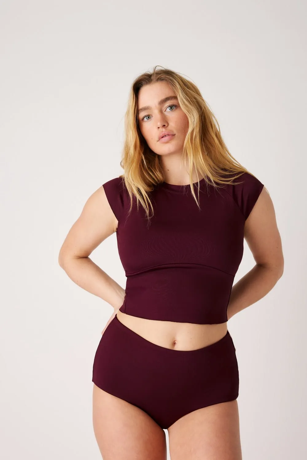 The Short Sleeve Surf Top - Dark Cherry sold by Londre Bodywear product image thumbnail 4