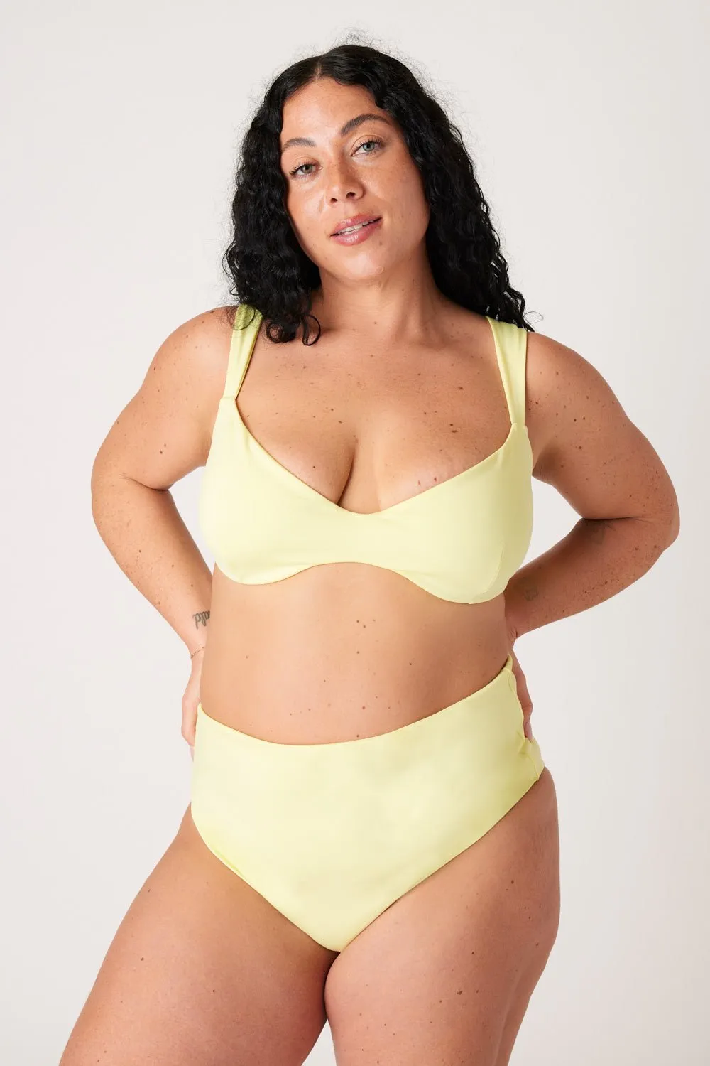 The High-Waisted Scrunch Bottoms - Butter Yellow sold by Londre Bodywear product image thumbnail 2