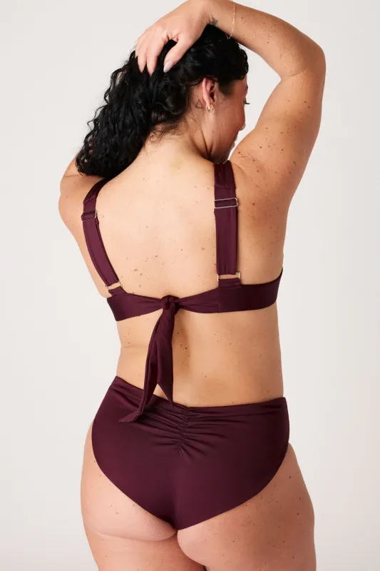 The High-Leg Scrunch Bottom - Dark Cherry made by Londre Bodywear