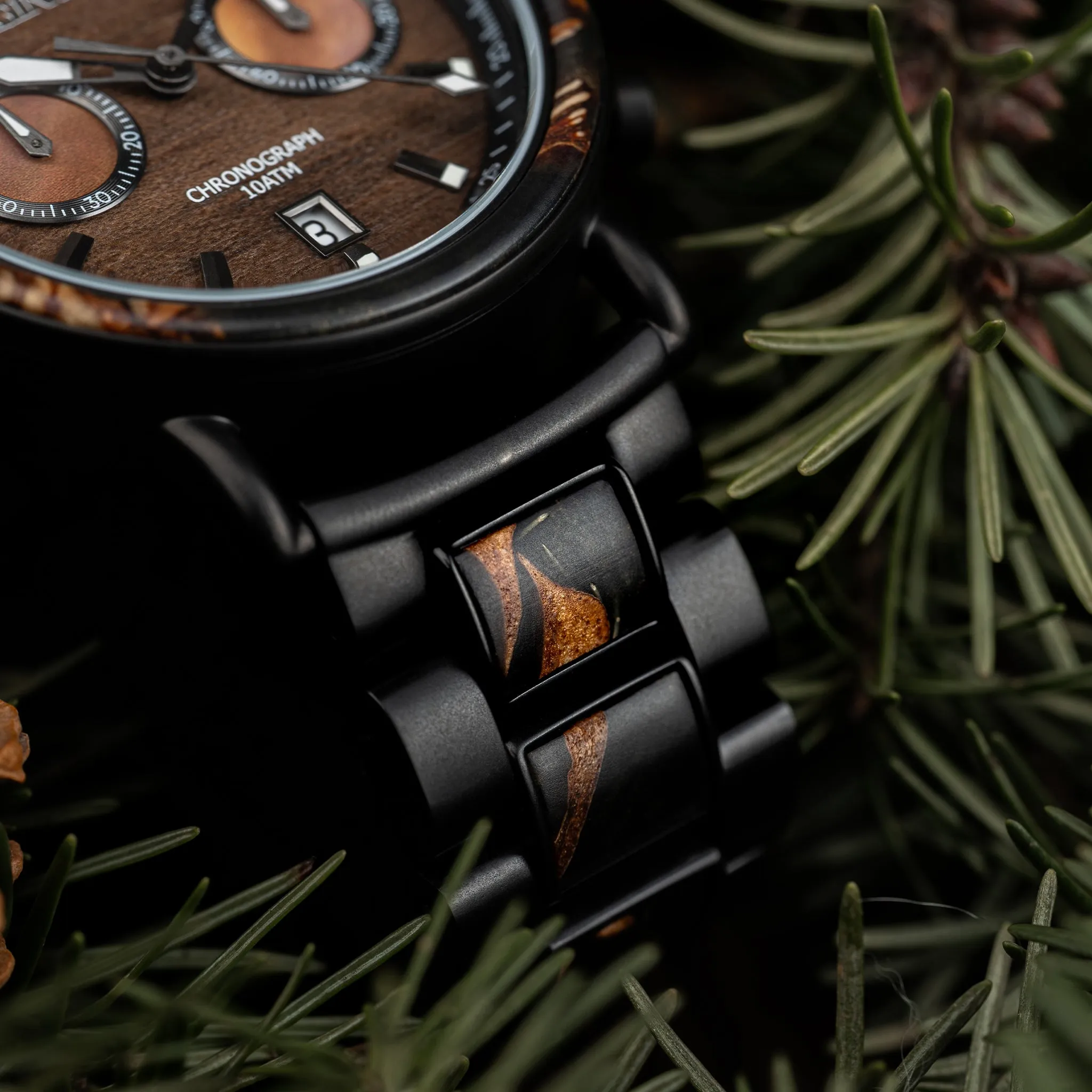 Pine Cone Resin Black Chrono 44mm sold by Original Grain product image thumbnail 4