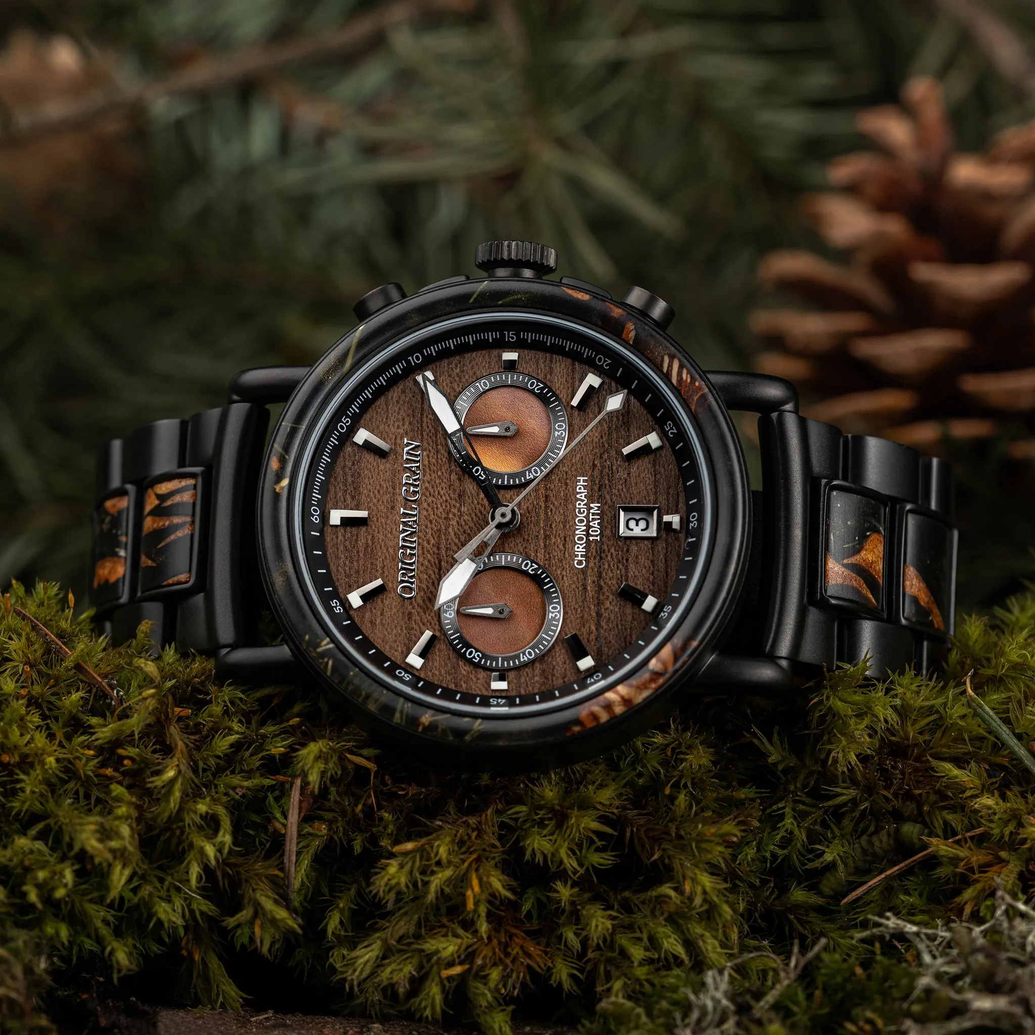 Pine Cone Resin Black Chrono 44mm sold by Original Grain product image thumbnail 3