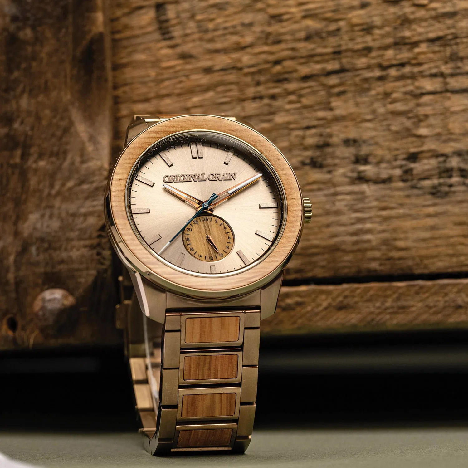 Tequila Añejo Gold Barrel 46mm sold by Original Grain product image thumbnail 4