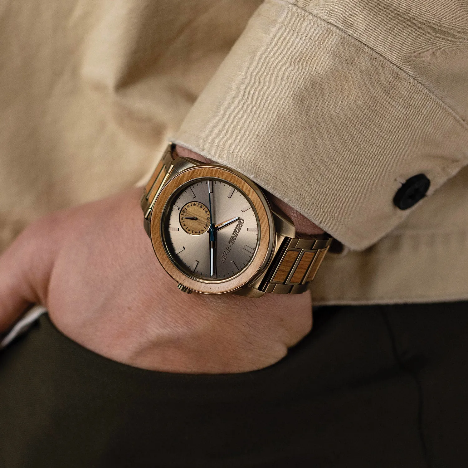 Tequila Añejo Gold Barrel 46mm sold by Original Grain product image thumbnail 3