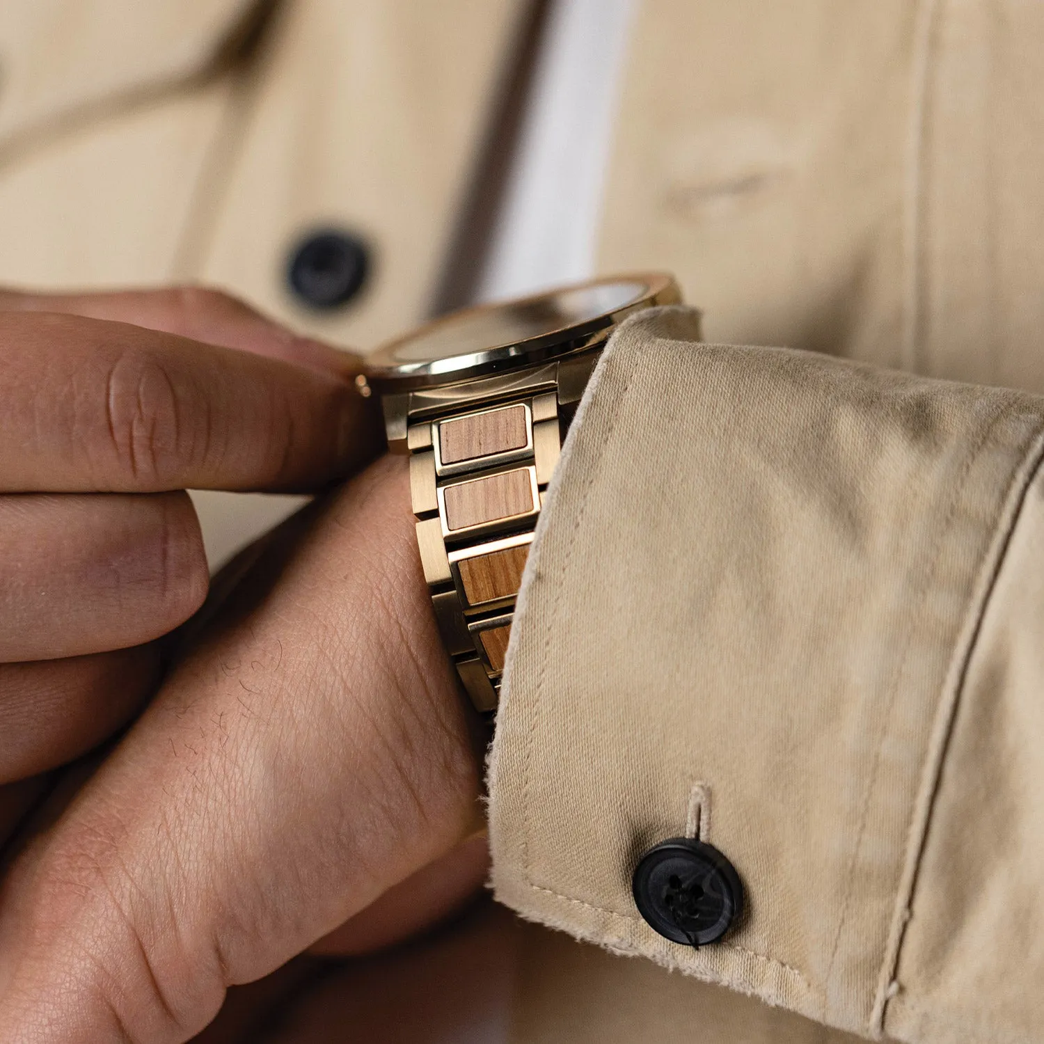 Tequila Añejo Gold Barrel 46mm sold by Original Grain product image thumbnail 2