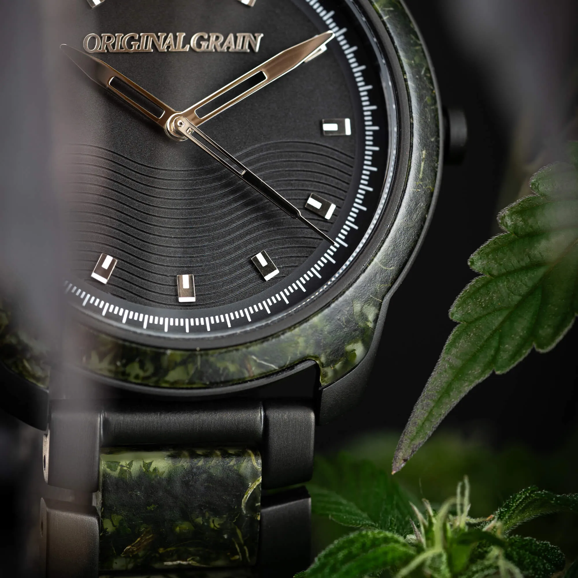 Hemp Resin Black Steel 43mm sold by Original Grain product image thumbnail 4