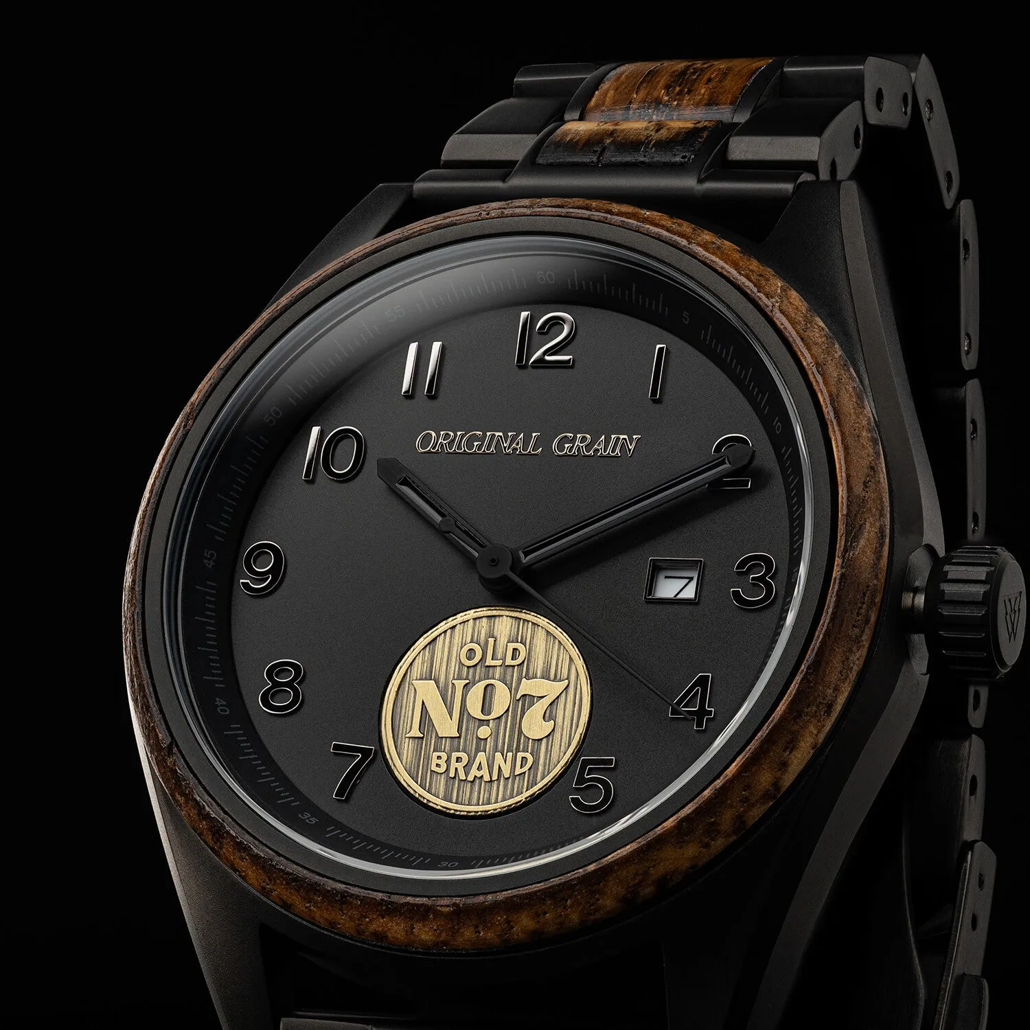 Jack Daniel's Charred Oak Nomad 42mm sold by Original Grain product image thumbnail 2