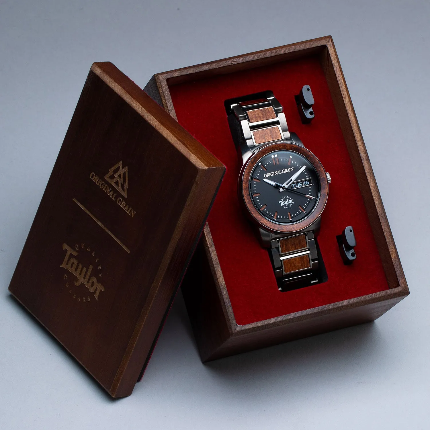 Urban Ash Taylor Guitar Gunmetal Barrel 42mm sold by Original Grain product image thumbnail 2