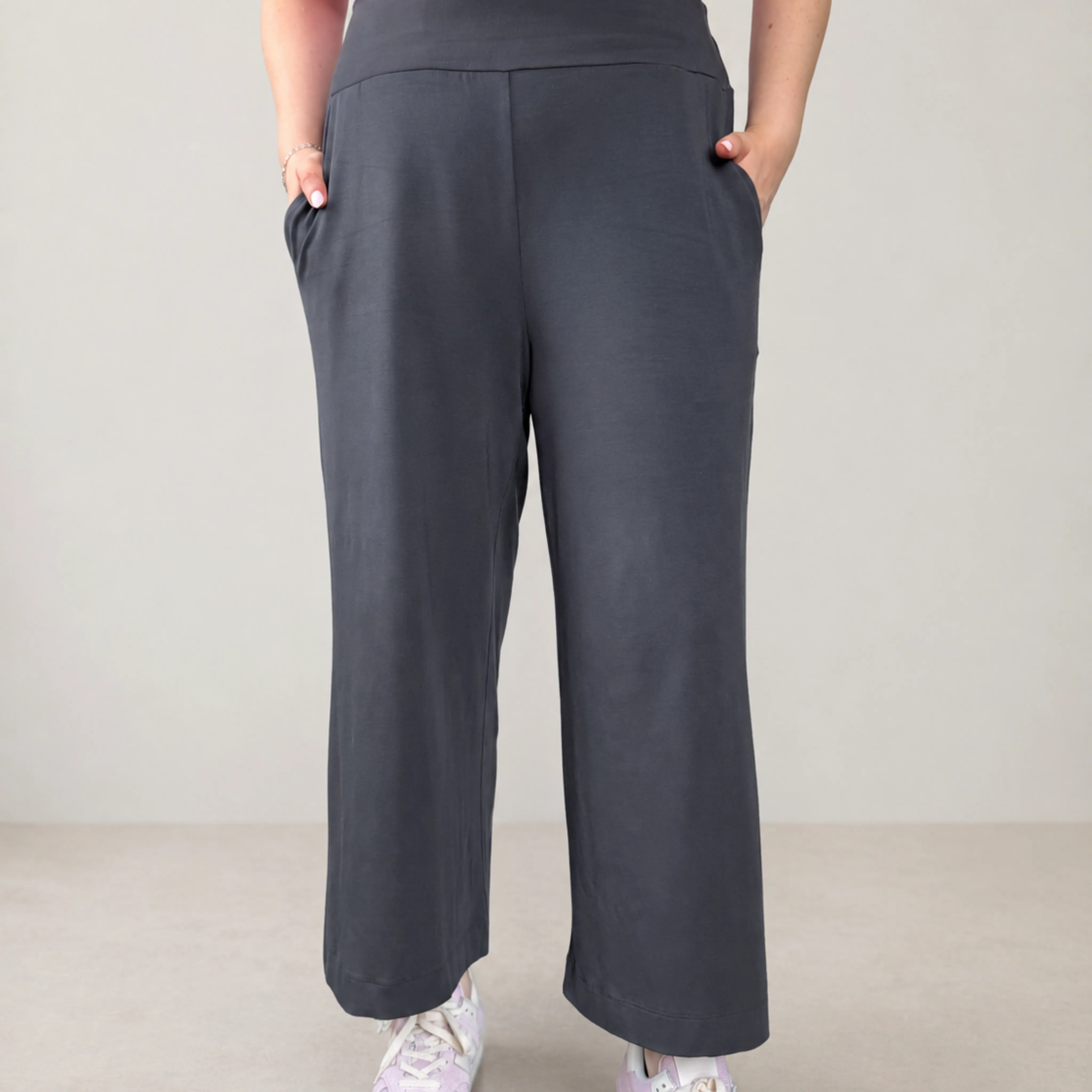 The Layover Set sold by Encircled product image thumbnail 5