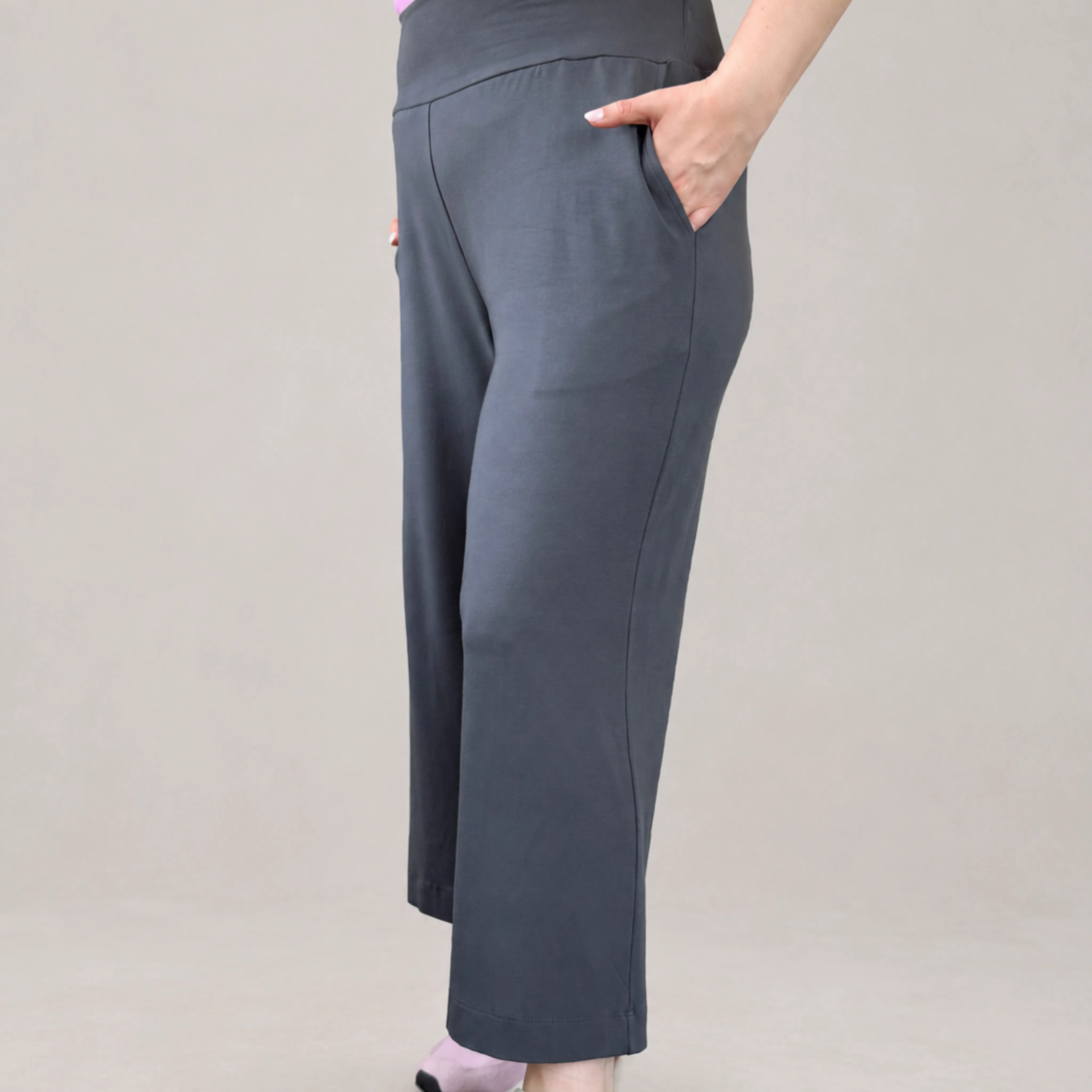 The Layover Set sold by Encircled product image thumbnail 4