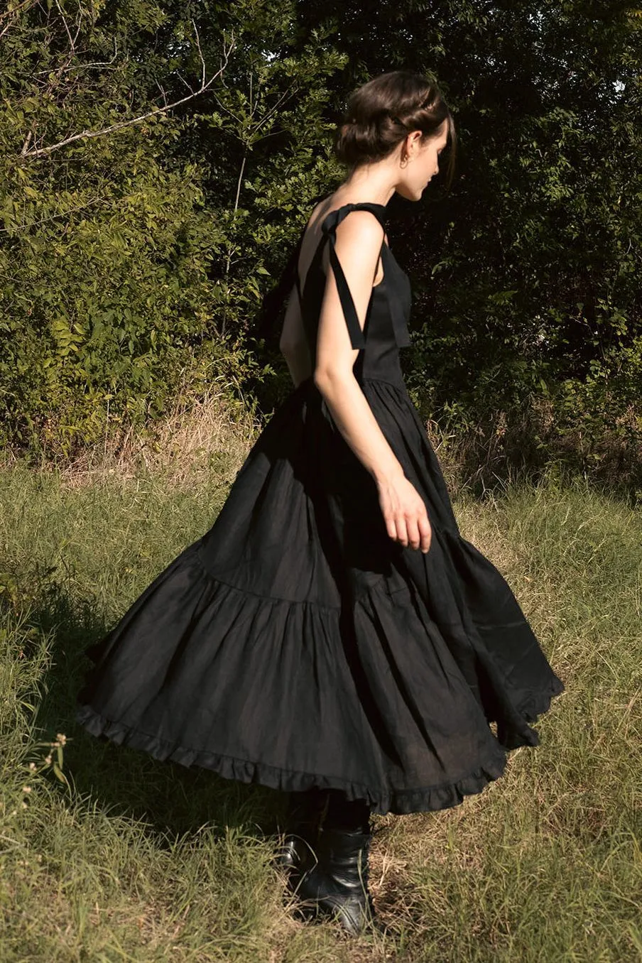Mirabelle Dress in Black Linen sold by Of Her Own Kind product image thumbnail 3