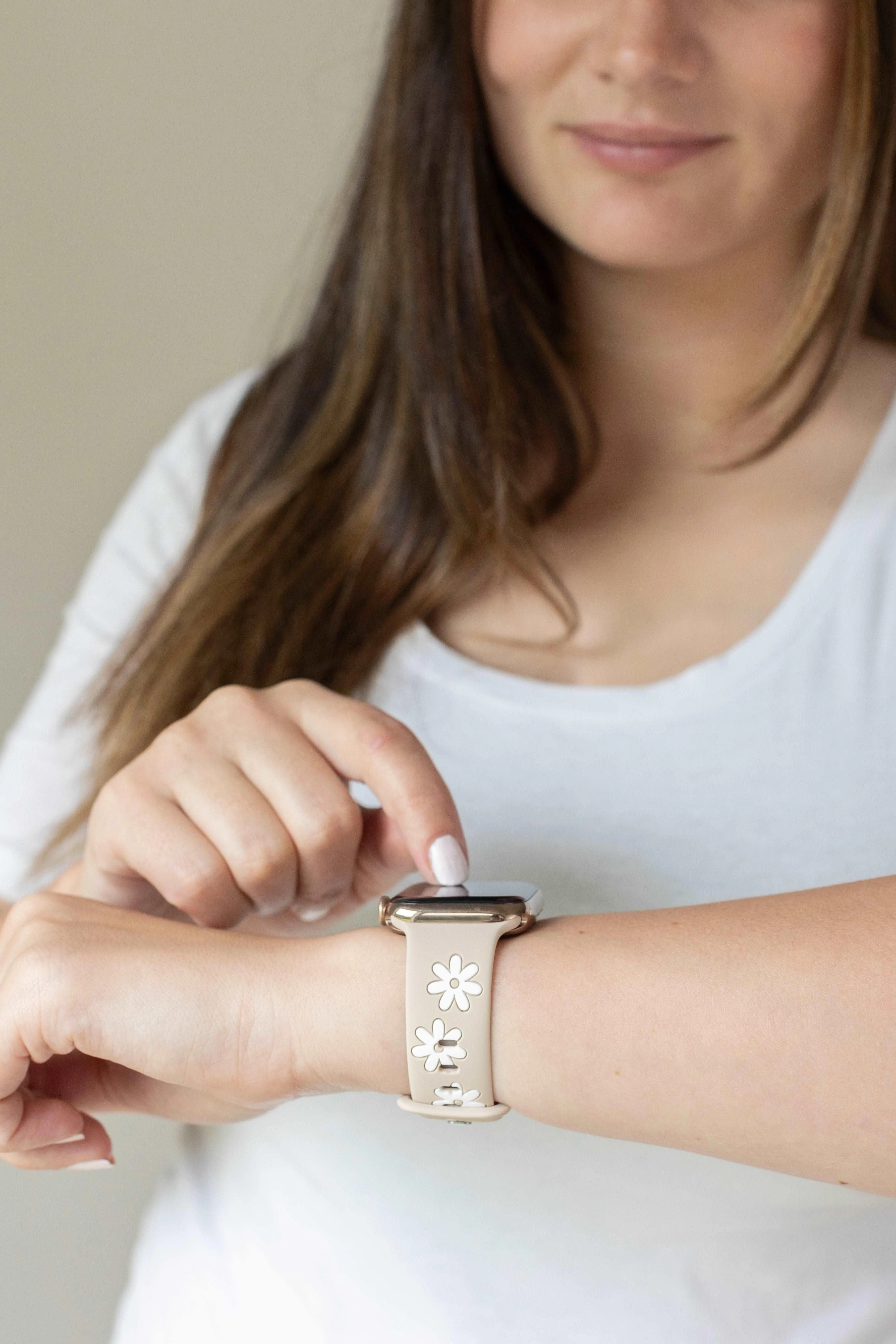 Darling Daisy Nude & White Smart Watch Band sold by Strawberry Avocados product image thumbnail 5