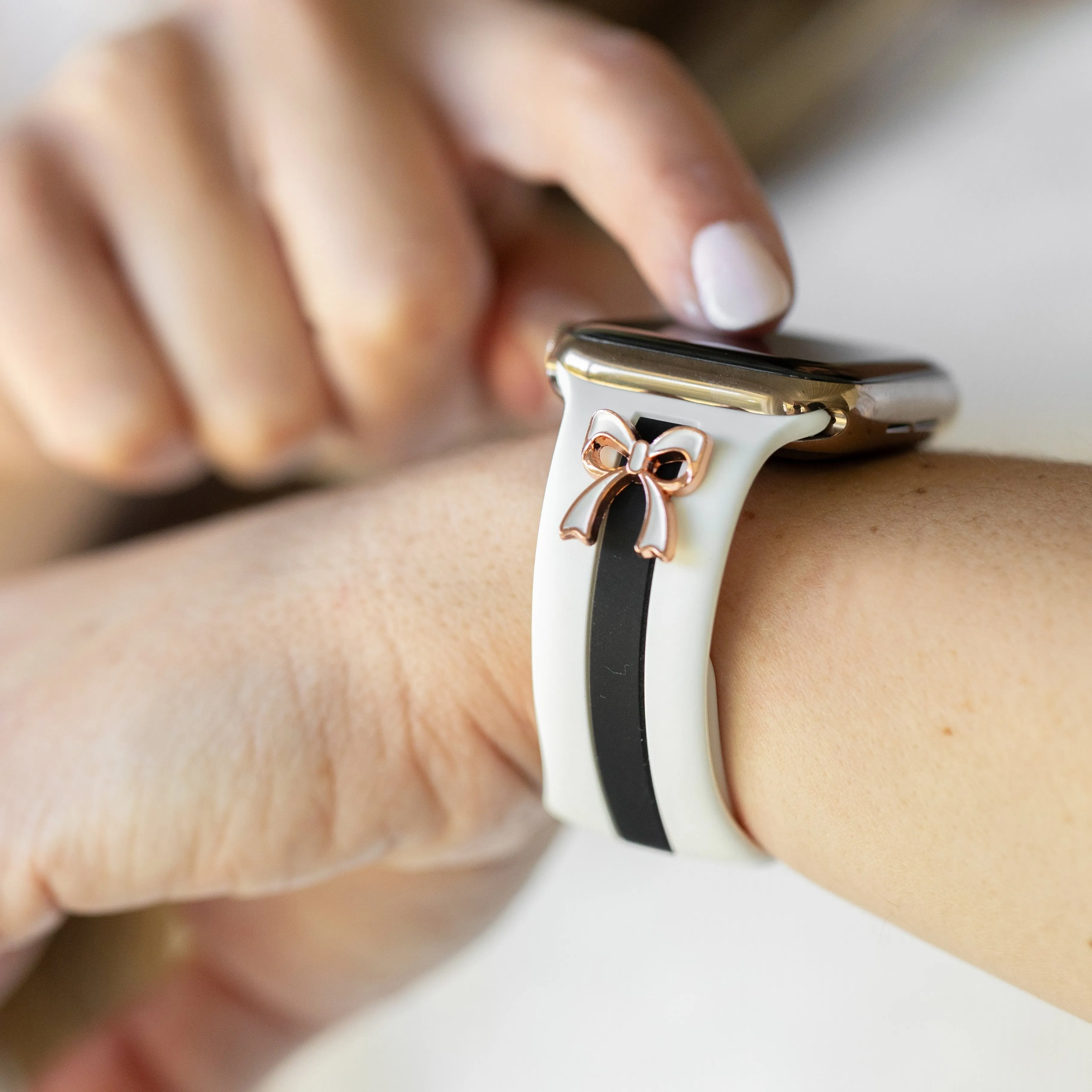 The It Girl Winter White & Black Night Smart Watch Band sold by Strawberry Avocados product image thumbnail 2