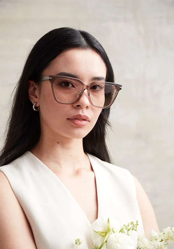 Bella Cloud sold by Covry Sunwear product image thumbnail 5