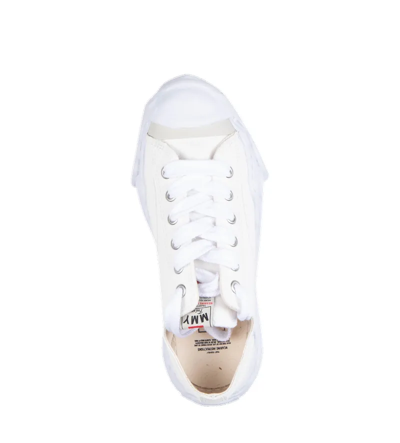 Maison Mihara Yasuhiro Hank OG Sole Canvas Low-Top Sneaker in White sold by FOUR Amsterdam product image thumbnail 4