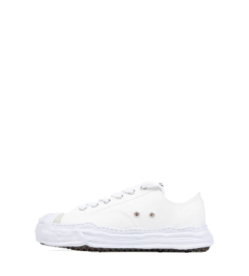 Maison Mihara Yasuhiro Hank OG Sole Canvas Low-Top Sneaker in White sold by FOUR Amsterdam product image thumbnail 3