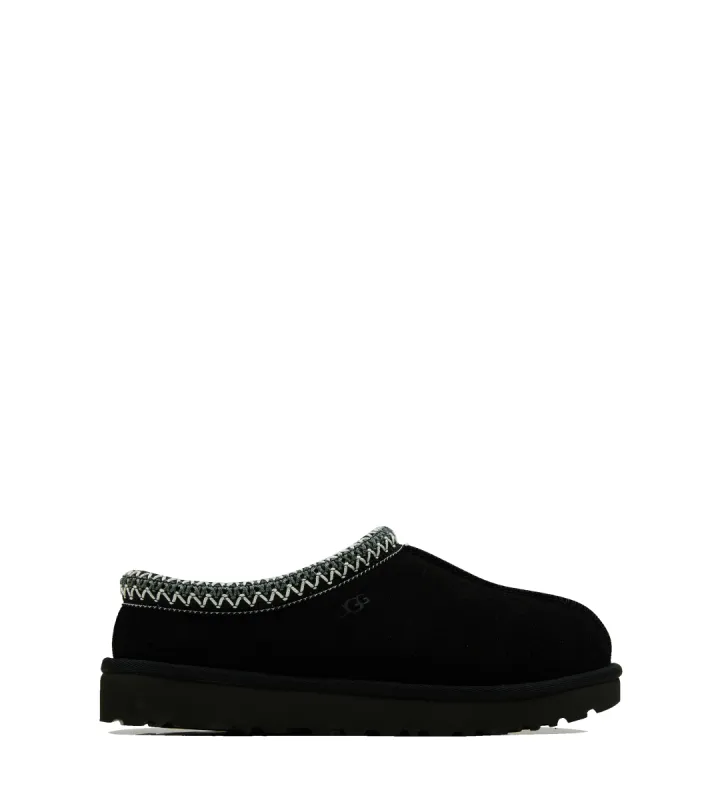 Tasman Black sold by FOUR Amsterdam