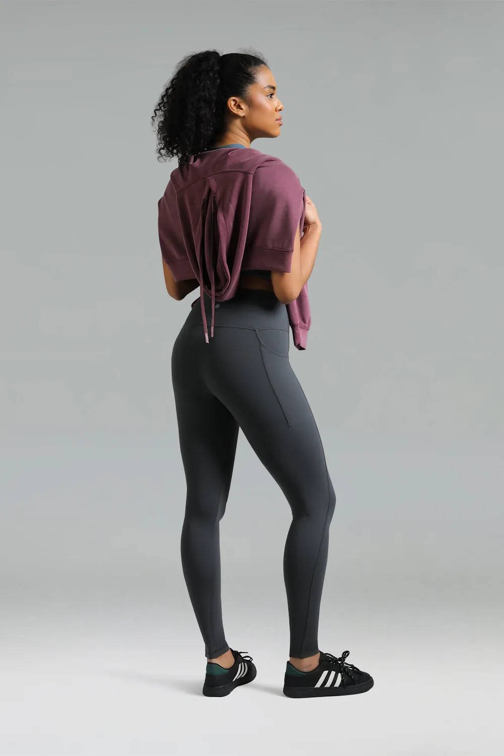 Dreamlux High Waisted No Front Seam 28" Full Length Workout Legging w/ Pockets sold by Colourful Koala product image thumbnail 4
