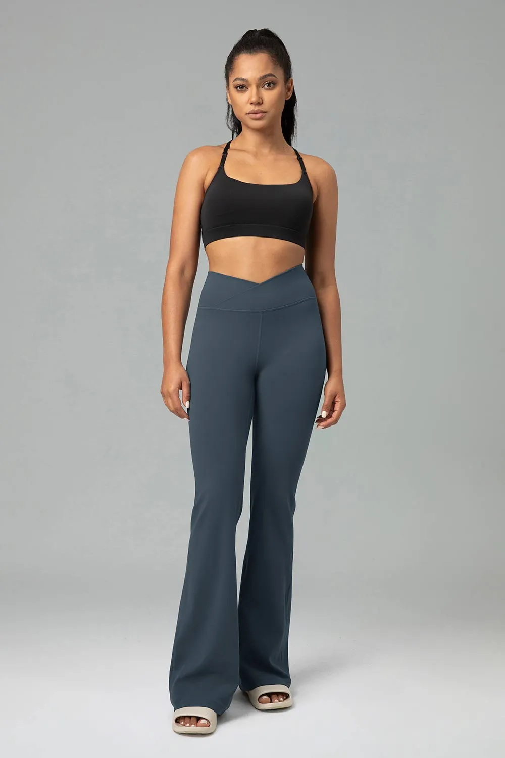 Dreamlux Crossover Flared Bootcut Yoga Pants 31.5" sold by Colourful Koala product image thumbnail 4