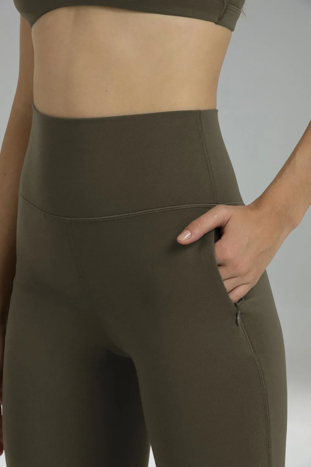 31.5" Dreamlux Flared Legging with Zippered Pockets sold by Colourful Koala product image thumbnail 4