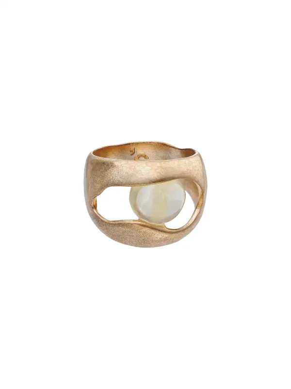 Harriet Gold Ring made by Susmie’s