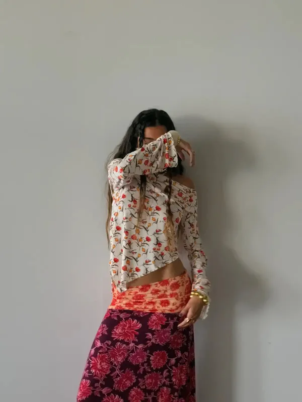 Flora Set sold by Susmie’s