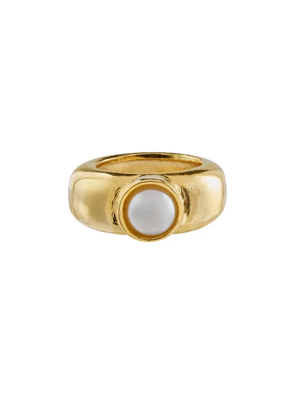 Chisme Time Ring made by Susmie’s