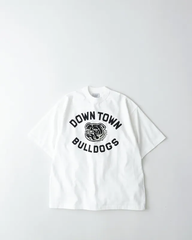 UNLIKELY AUTHENTIC GRAPHIC TEE "BULLDOGS" made by Unlikely Dry Goods
