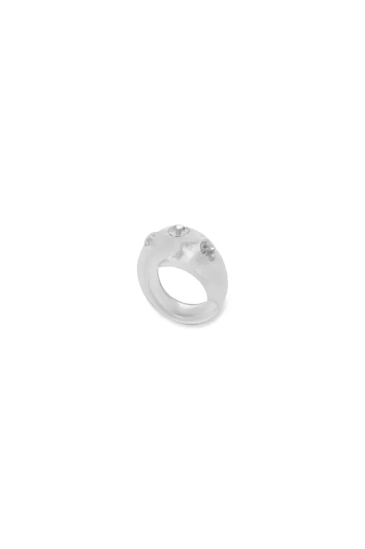Allegra Ring made by Mais X Frida
