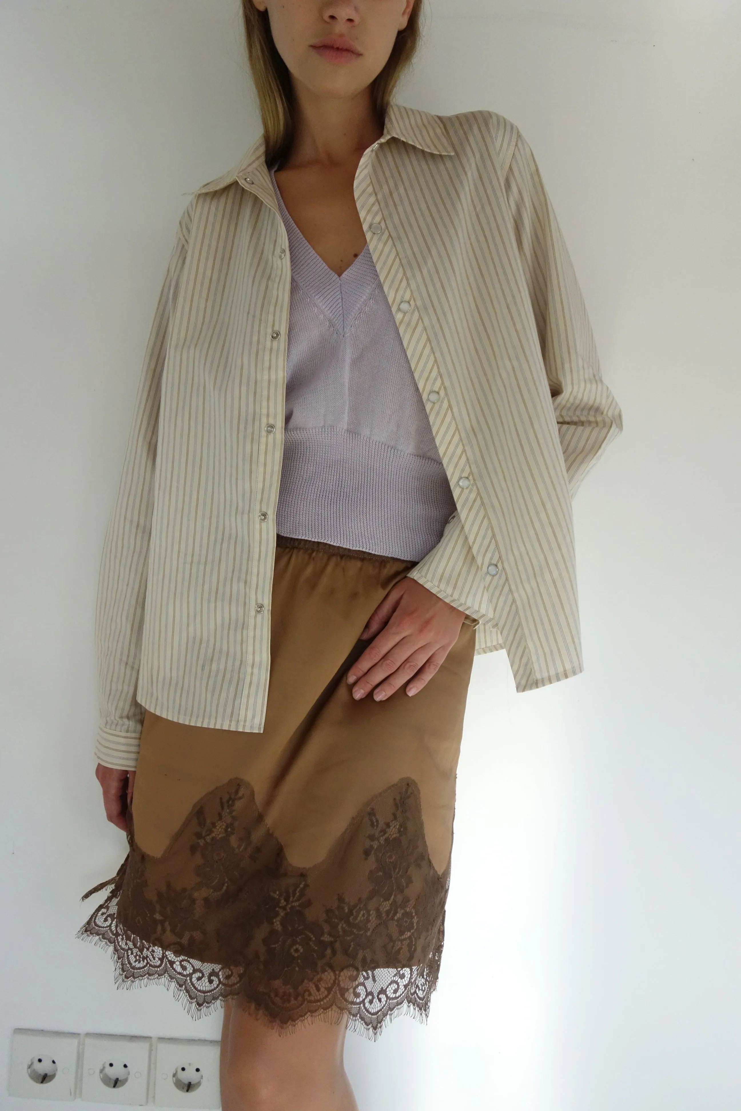 Lace Skirt Bronze sold by Mais X Frida product image thumbnail 4