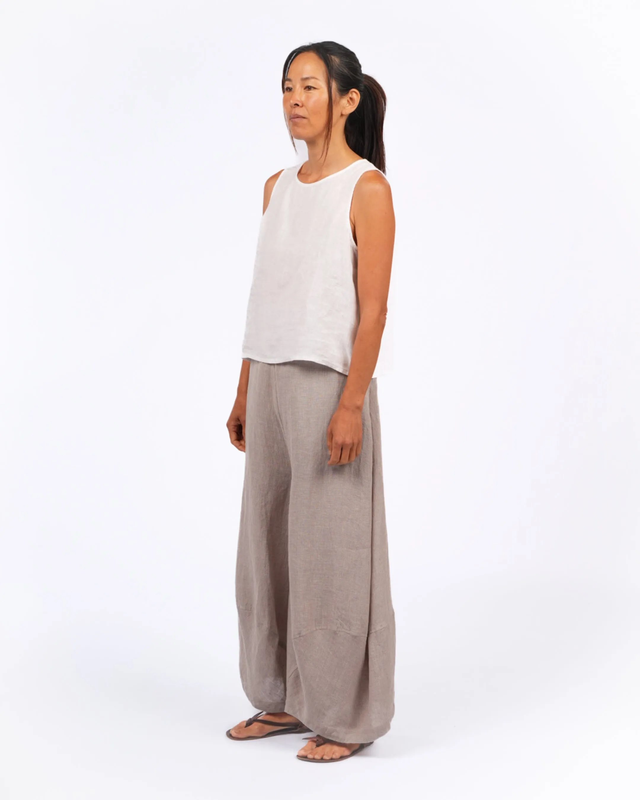 Roland Linen Pants in Houndstooth sold by Montaigne product image thumbnail 3