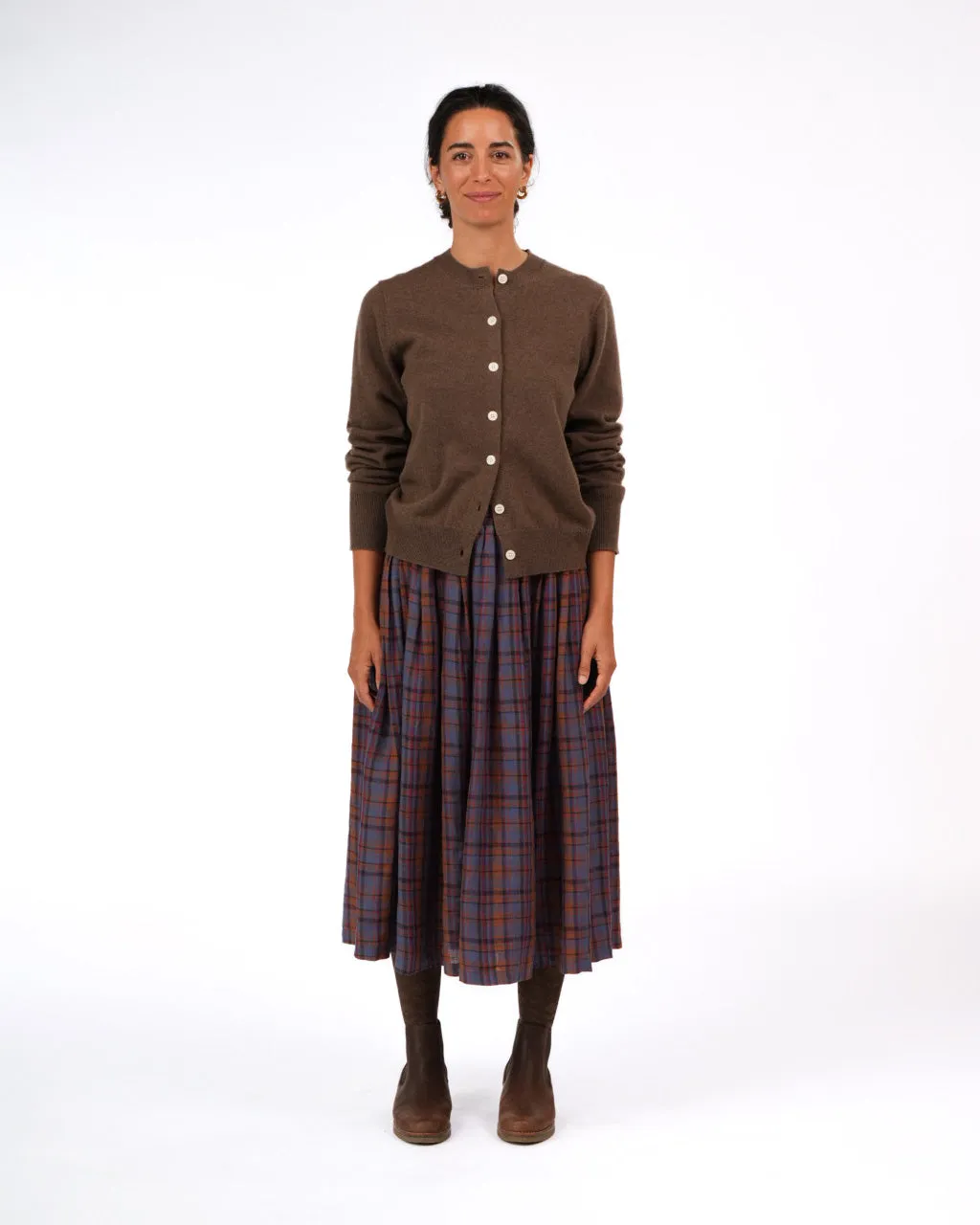 Minimalist NZ Lambswool Cardigan sold by Montaigne