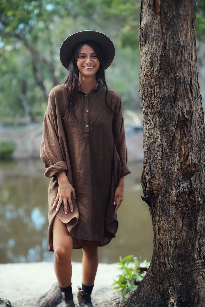 Riviera Long Sleeve Linen Shirt sold by Montaigne product image thumbnail 4