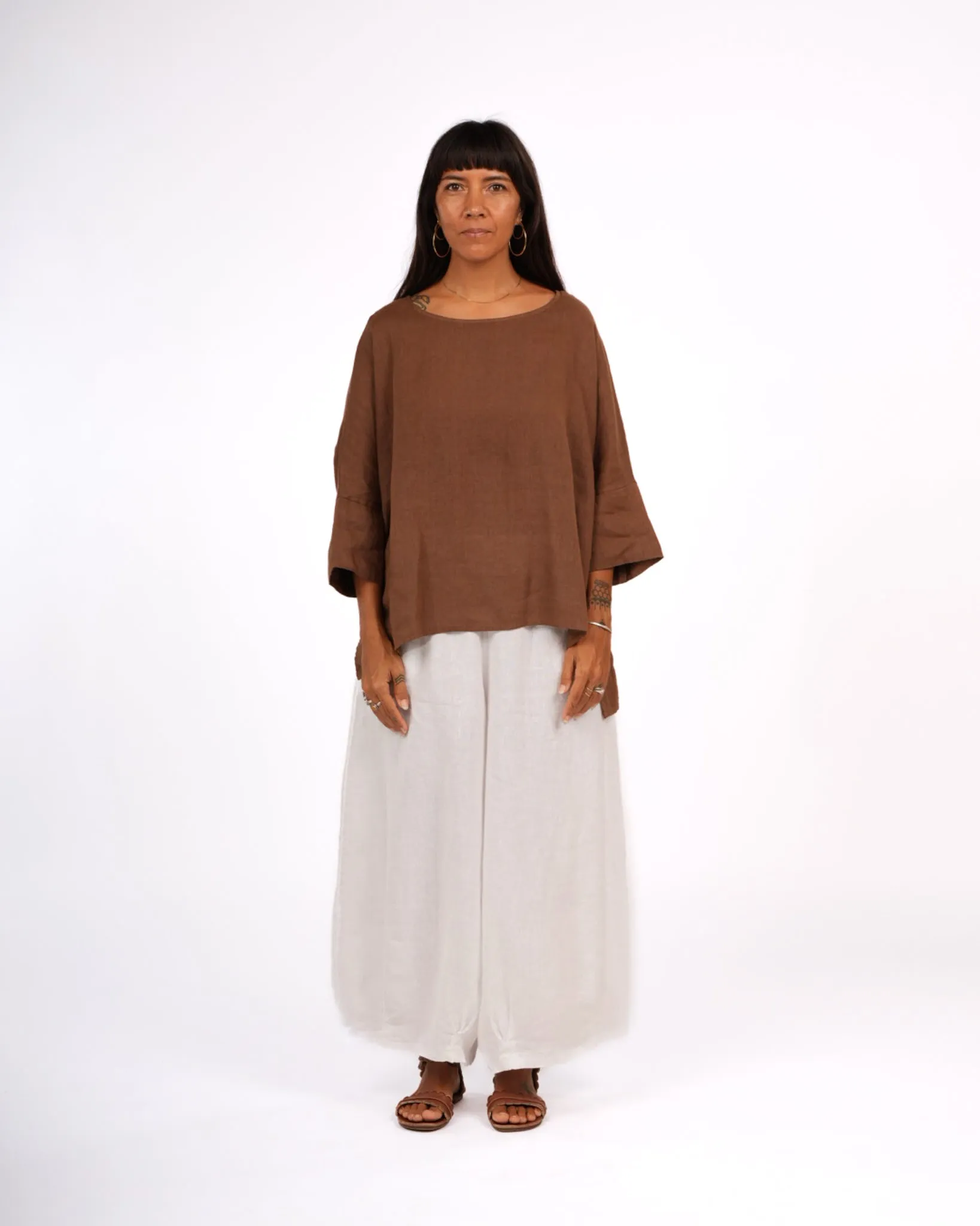 Artiste Hi-Lo Linen Top sold by Montaigne product image thumbnail 5