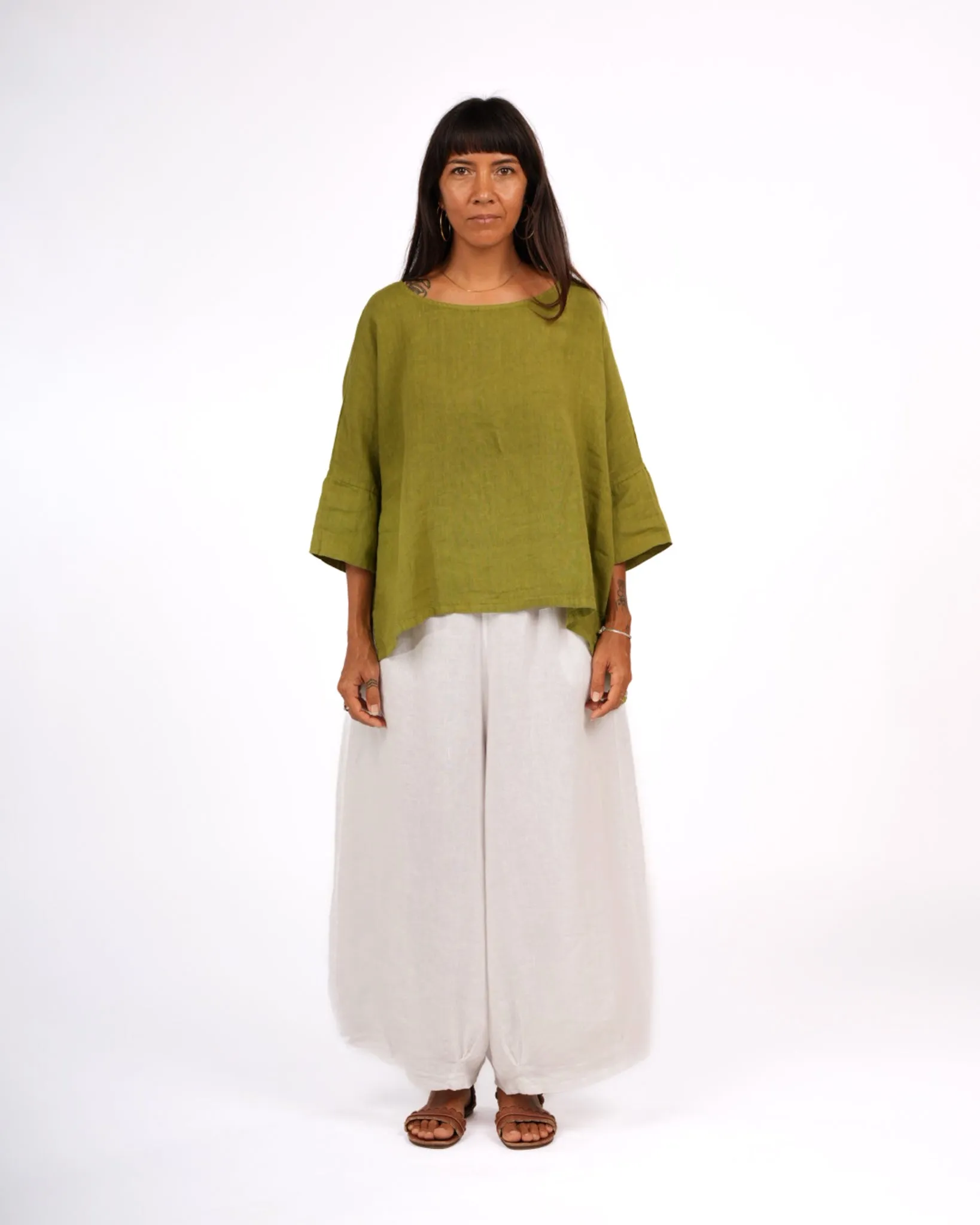 Artiste Hi-Lo Linen Top sold by Montaigne product image thumbnail 2