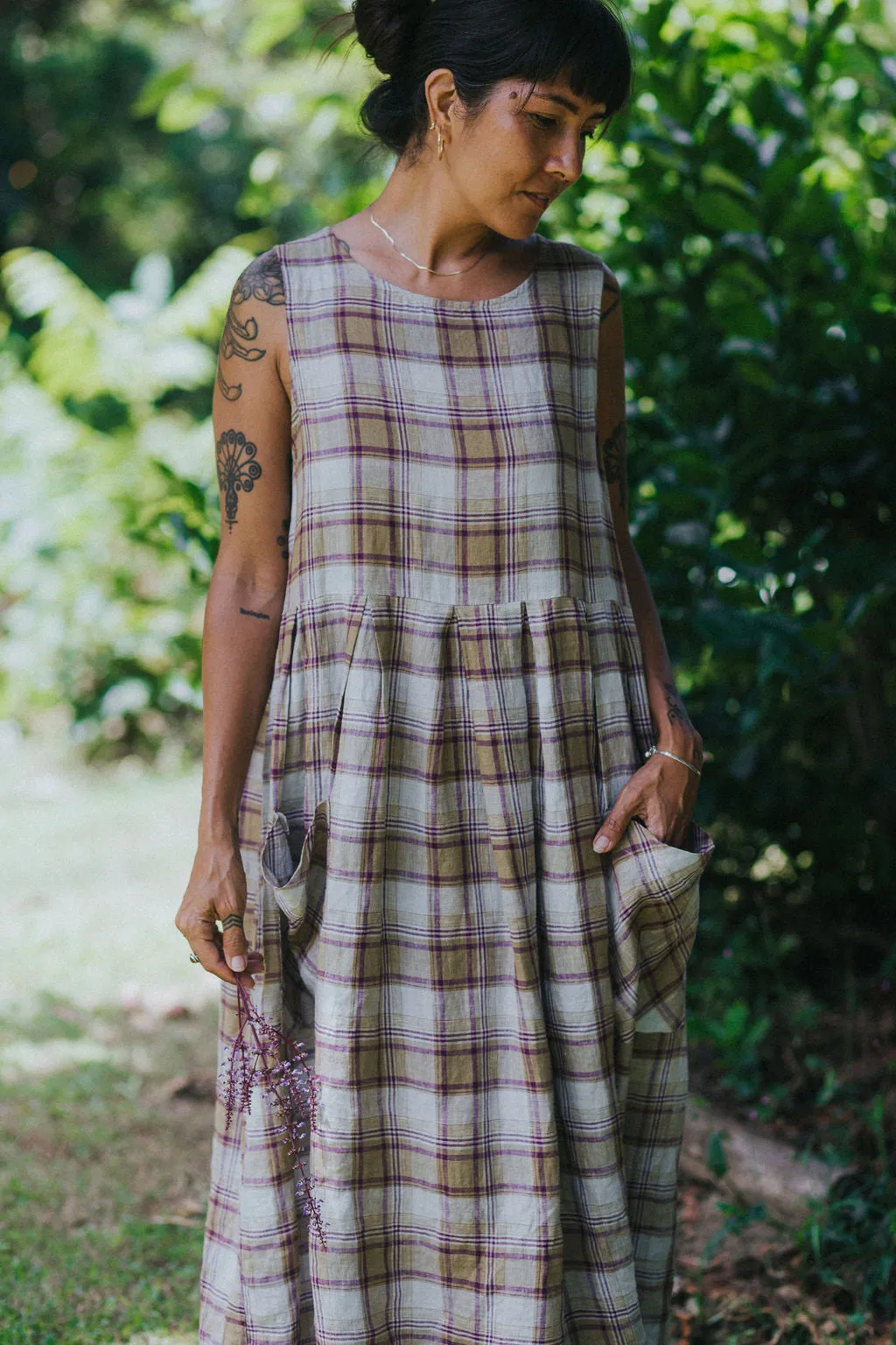 Sartene French Linen Dress in Pistachio Check sold by Montaigne product image thumbnail 3