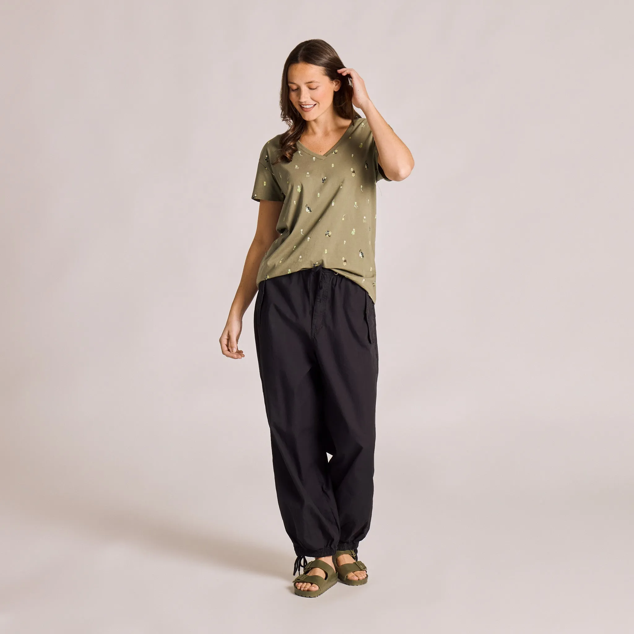 Women's Cats and Plants Pattern Crusher-LITE Easy Vee sold by Life is Good product image thumbnail 5