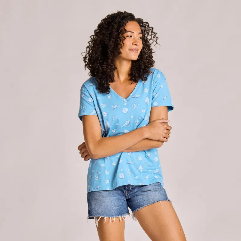 Women's Summer Seashell Pattern Crusher-LITE Easy Vee sold by Life is Good