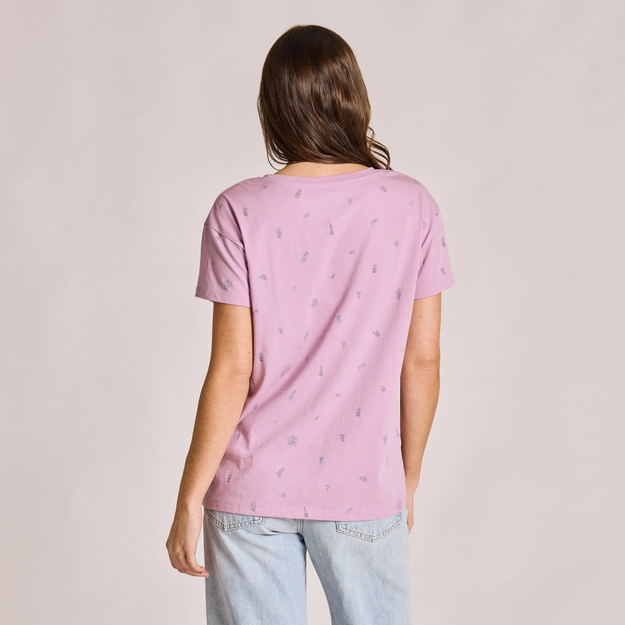 Women's Scattered Wildflower Pattern Crusher-LITE Easy Vee sold by Life is Good product image thumbnail 3