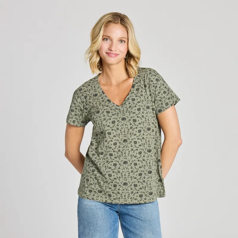 Women's Fall Vibes Pattern Crusher-LITE Easy Vee made by Life is Good
