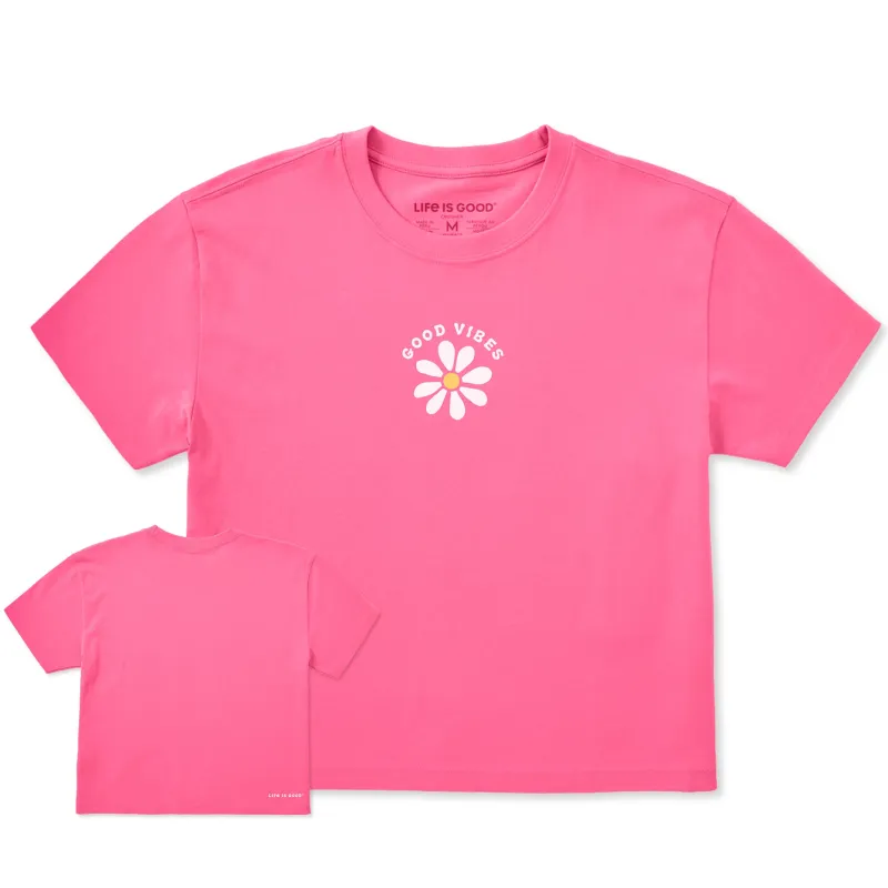Women's Good Vibes Fresh Daisy Short Sleeve Crusher Boxy Tee made by Life is Good