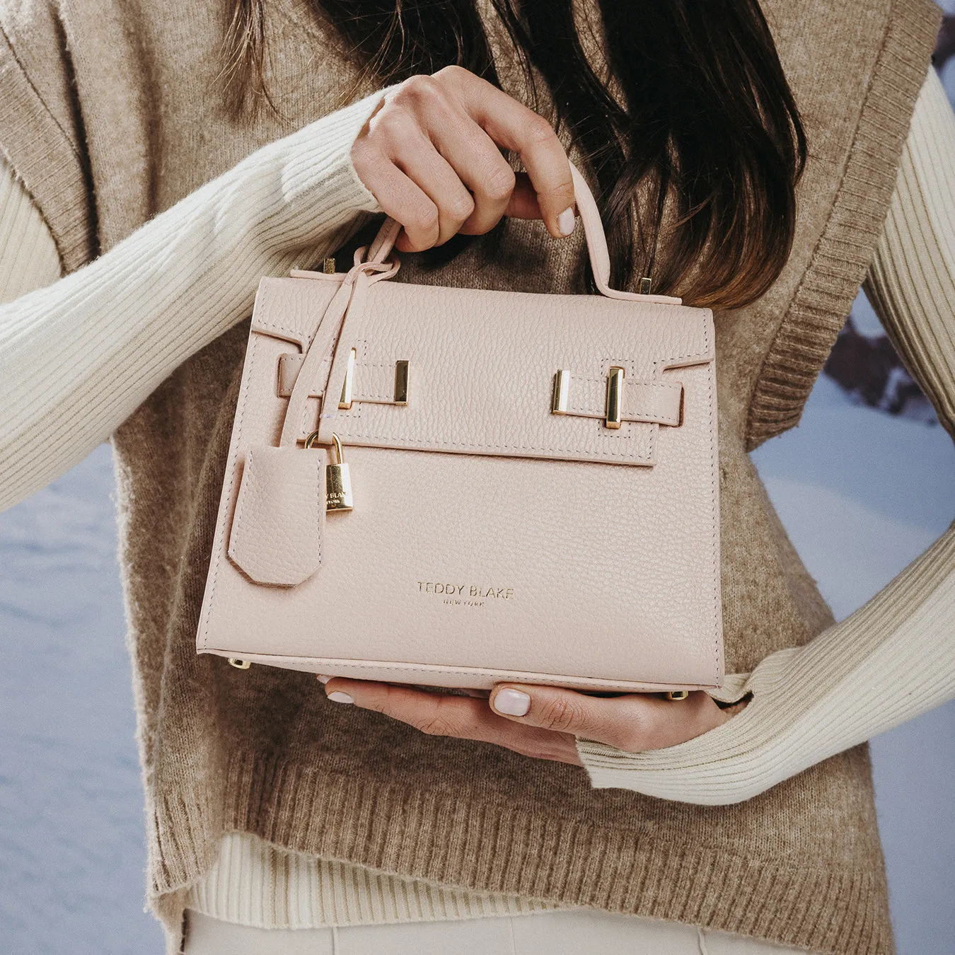 Ava 9" - Pink sold by Teddy Blake product image thumbnail 2