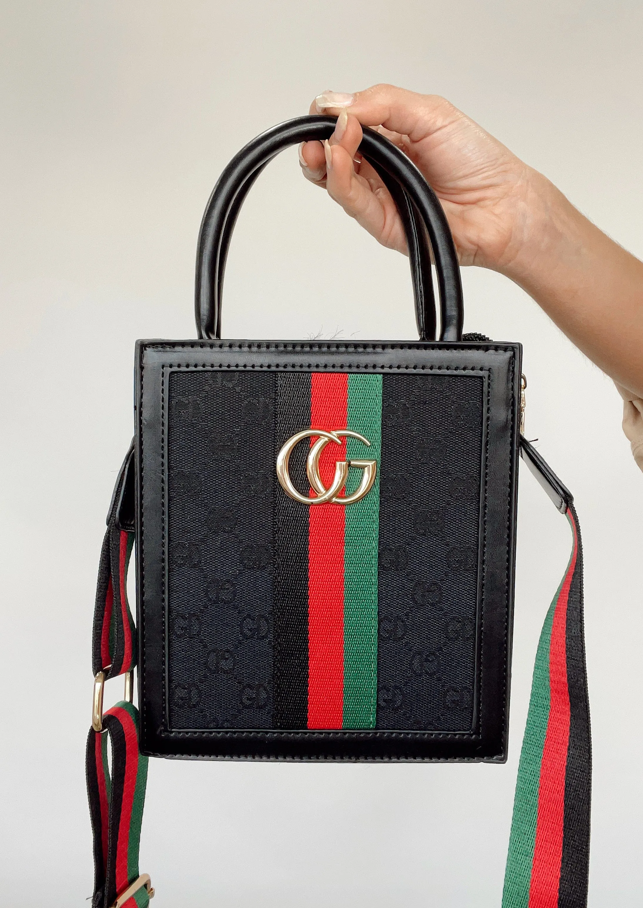 Luxe Tote Handbag sold by LANE 201 product image thumbnail 4