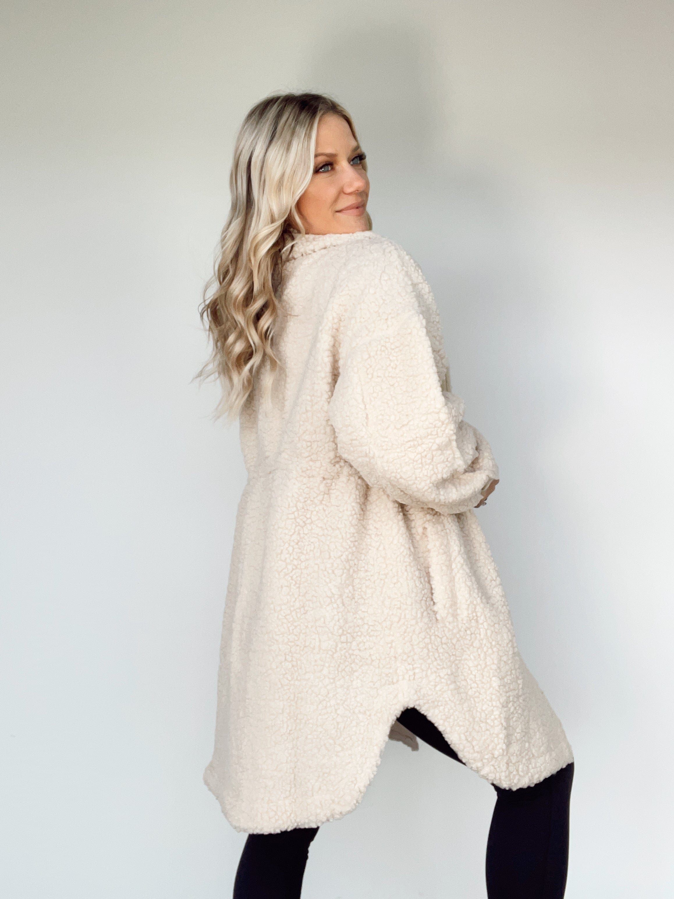 Snowy Peaks Jacket sold by LANE 201 product image thumbnail 2