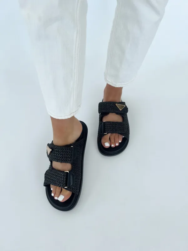 Milan Sandal sold by LANE 201