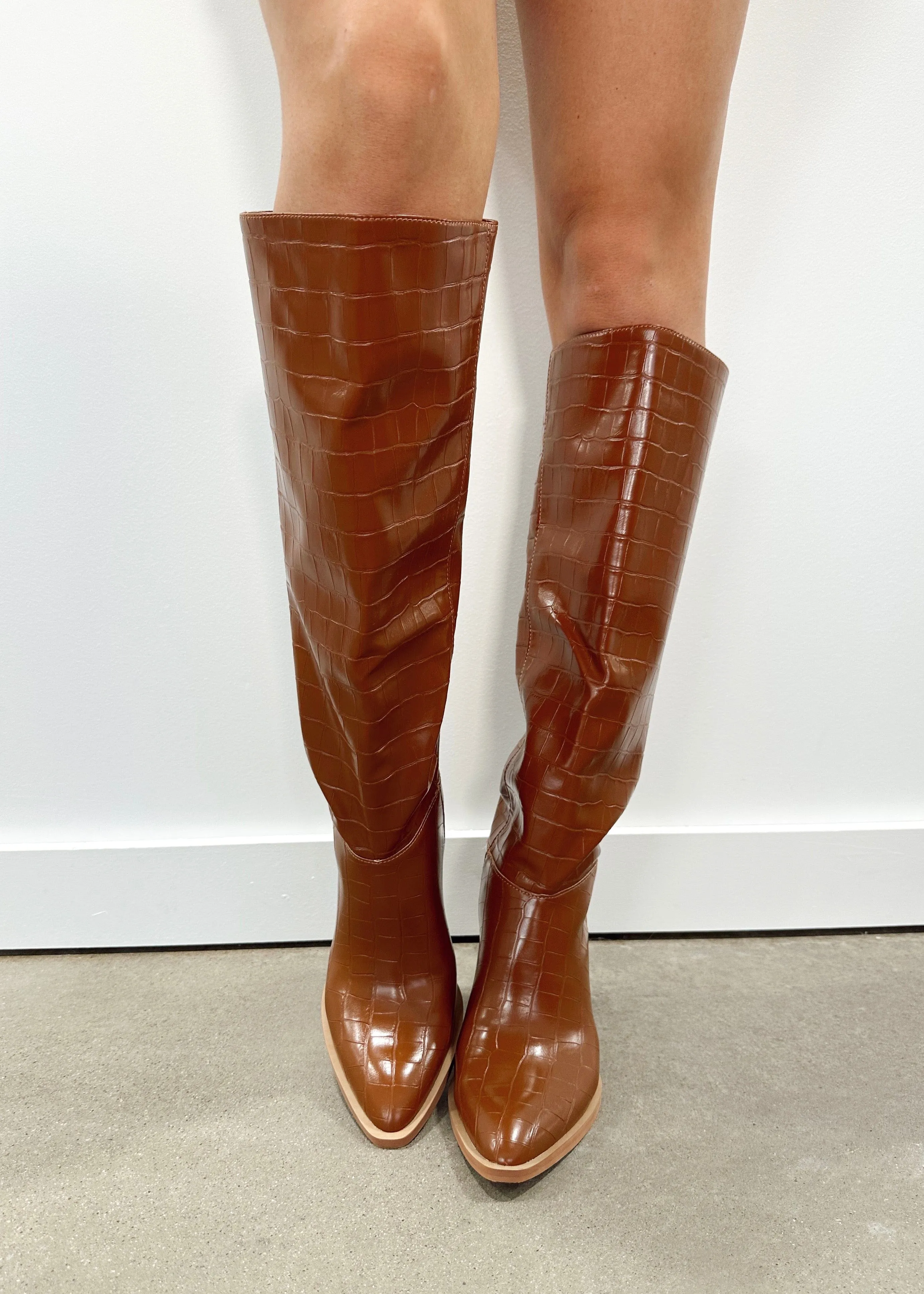 Londyn Boot sold by LANE 201 product image thumbnail 2